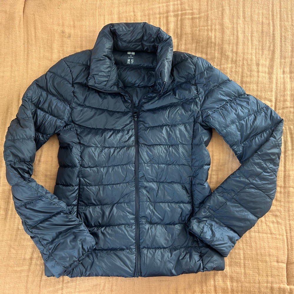 Uniqlo Navy Puffer Jacket